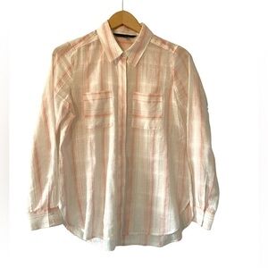 White House Black Market size 4 button down shirt long sleeves lightweight